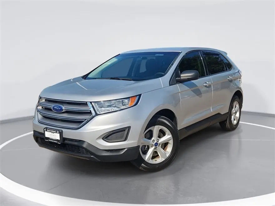 2017 Ford Edge SE photo 1