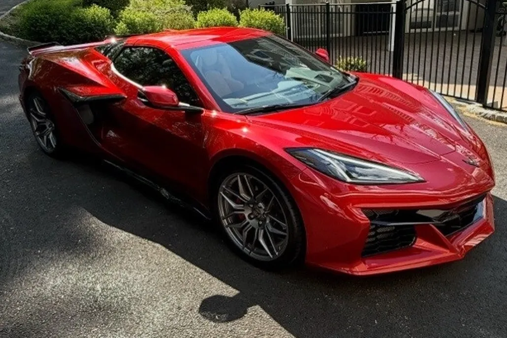 2023 Chevrolet Corvette Z06 Convertible photo 1