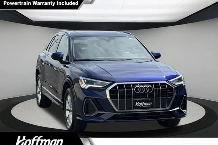 2025 Audi Q3 S line Premium photo 1