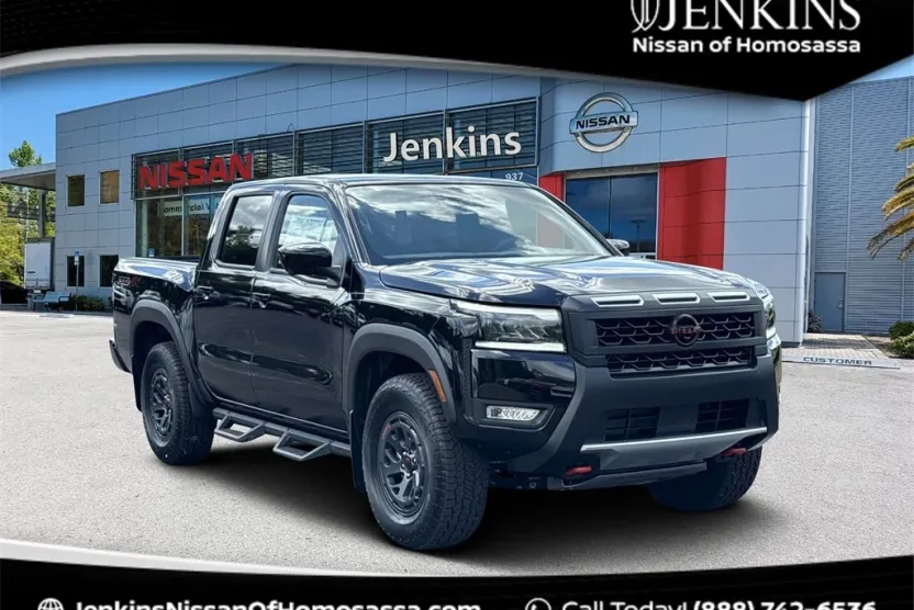 2026 Nissan Frontier PRO-4X photo 1