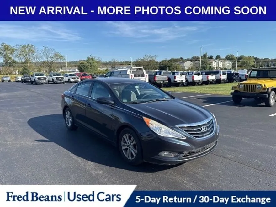 2013 Hyundai Sonata GLS photo 1