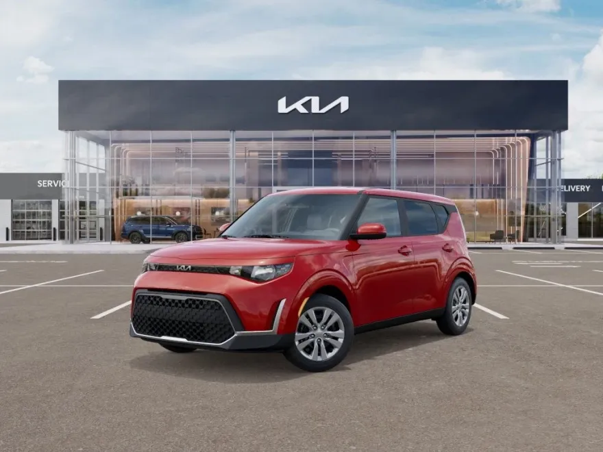 2025 Kia Soul LX photo 1