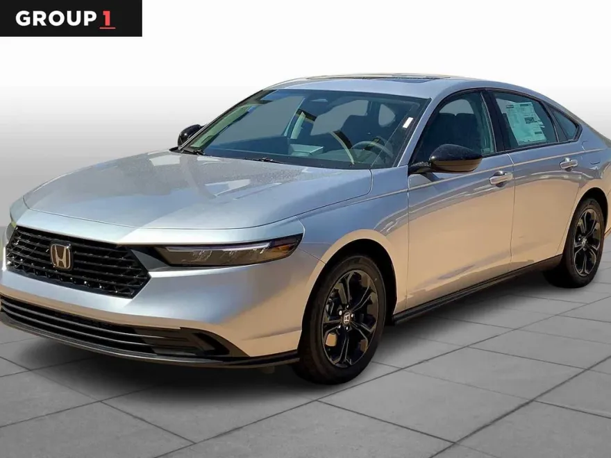 2025 Honda Accord SE photo 1