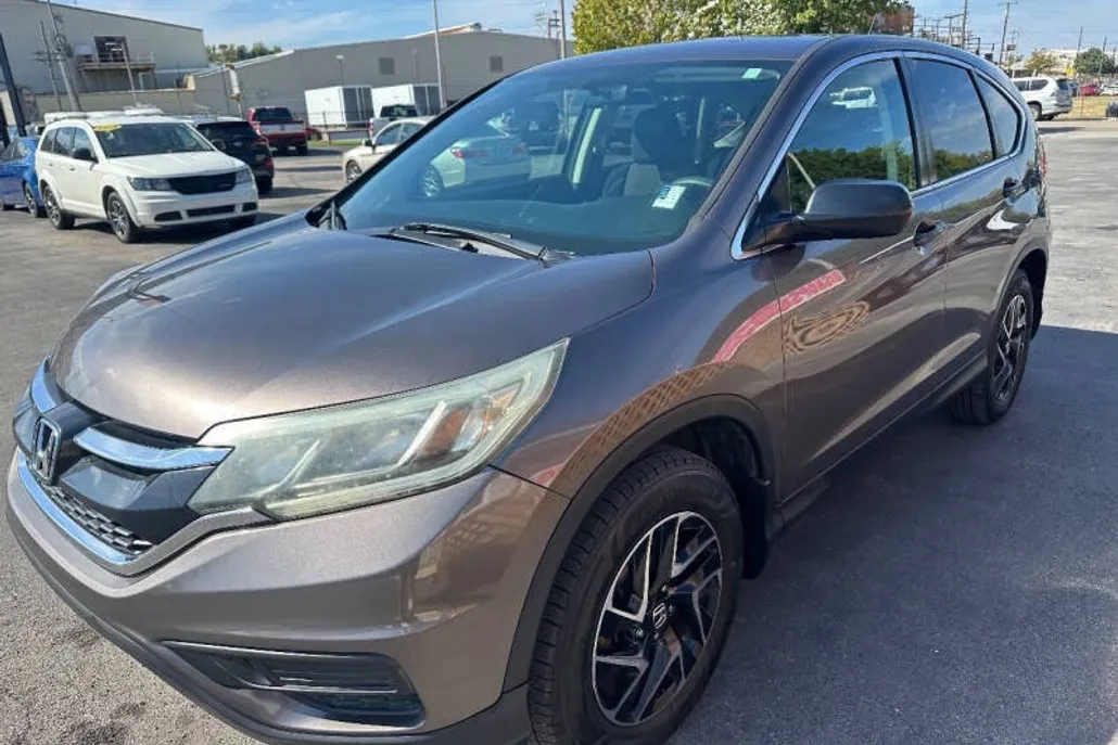 2016 Honda CR-V SE photo 1