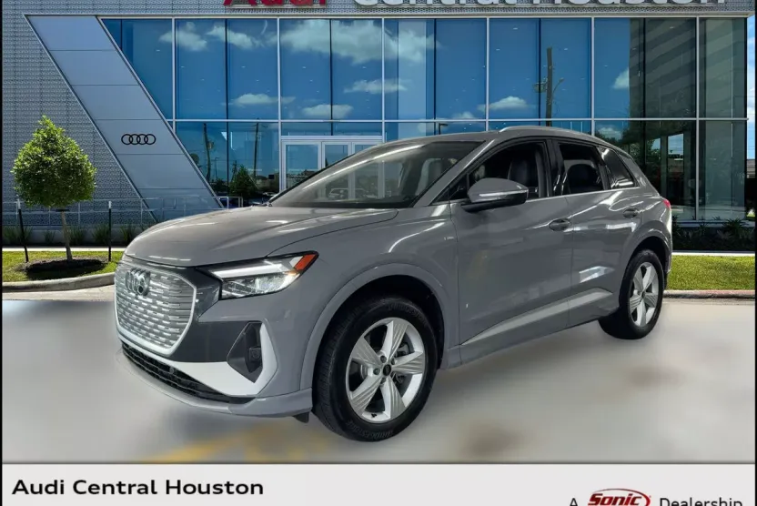 2024 Audi Q4 E-tron Premium photo 1