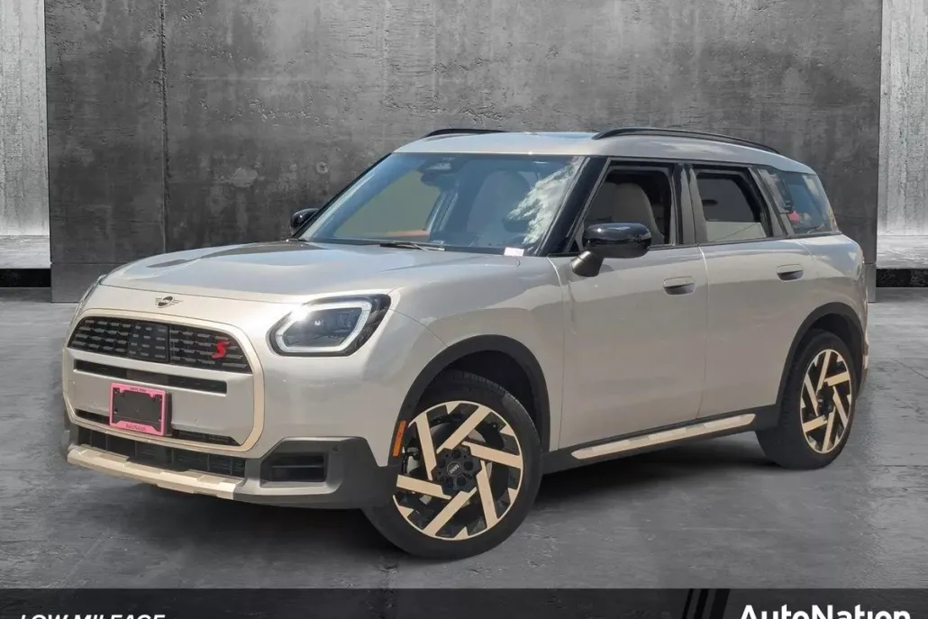 2025 Mini Countryman ALL4 S photo 1