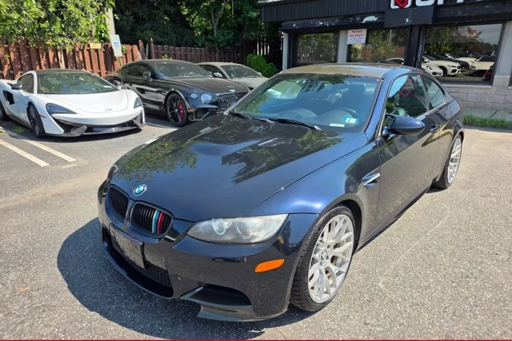 2011 Bmw M3 3 photo 1