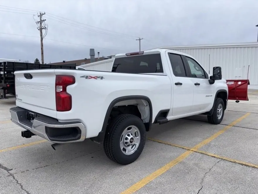 2025 Chevrolet Silverado 2500HD photo 1
