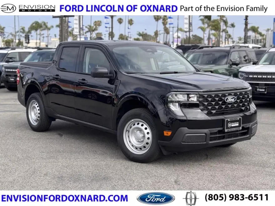 2025 Ford Maverick XL photo 1