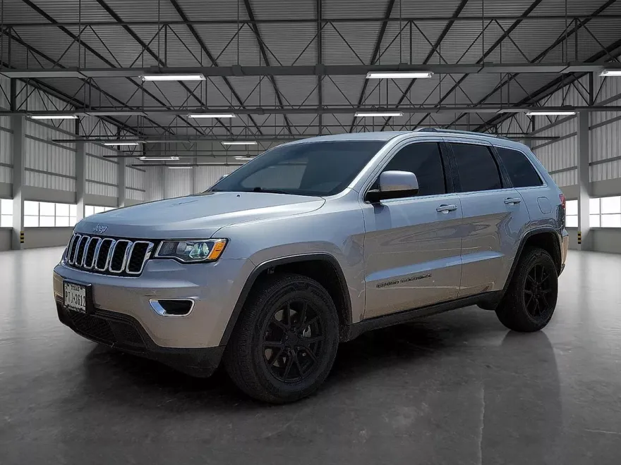 2021 Jeep Grand Cherokee Laredo E photo 1