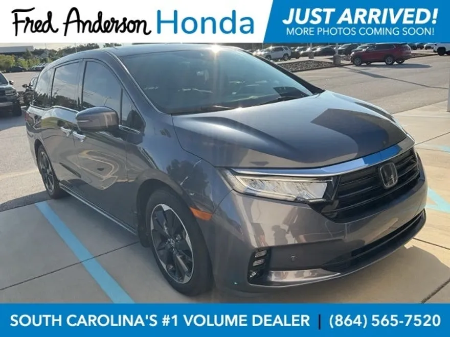 2023 Honda Odyssey Elite photo 1