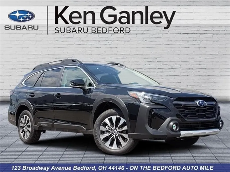 2025 Subaru Outback Limited photo 1
