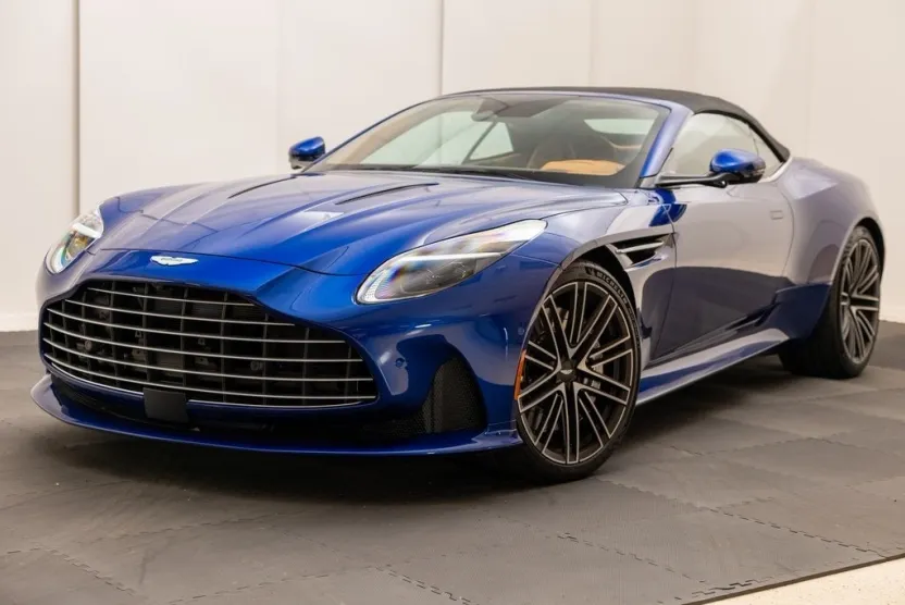 2025 Aston Martin DB12 AM5 photo 1