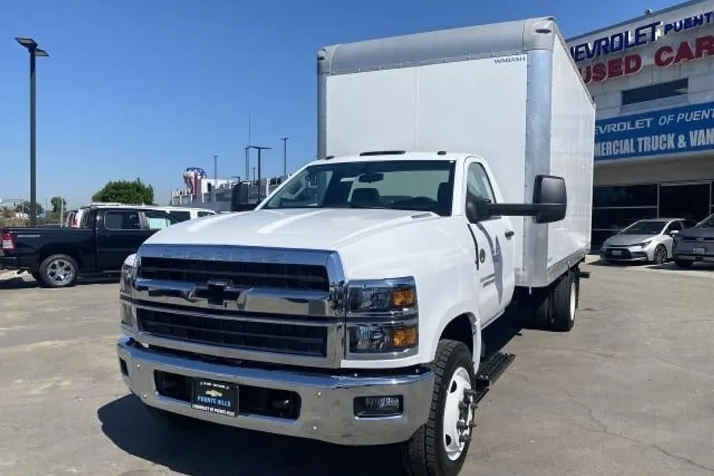 2024 Chevrolet Silverado 5500HD Work Truck photo 1