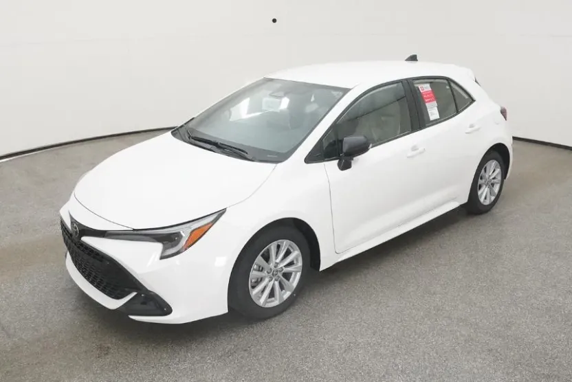 2026 Toyota Corolla SE photo 1