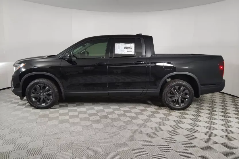 2025 Honda Ridgeline Sport photo 1
