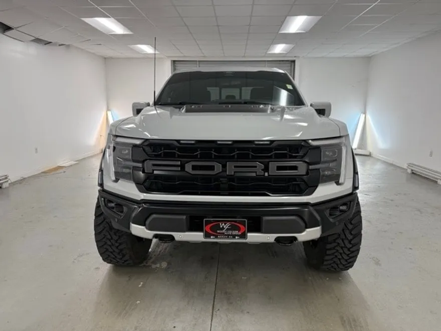 2024 Ford F-150 Raptor photo 1