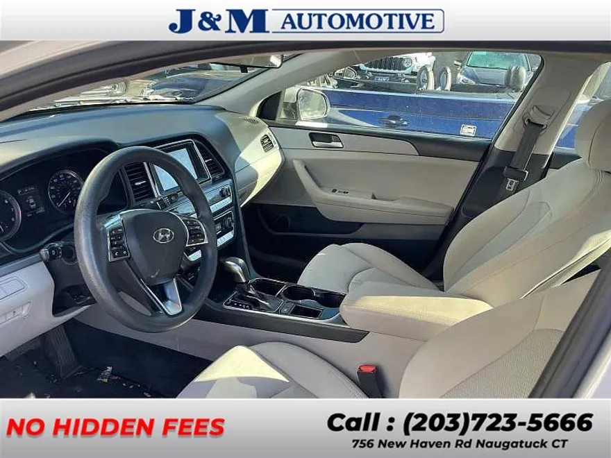 2018 Hyundai Sonata SE photo 1