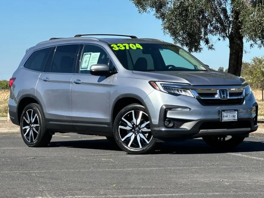 2021 Honda Pilot Touring photo 1
