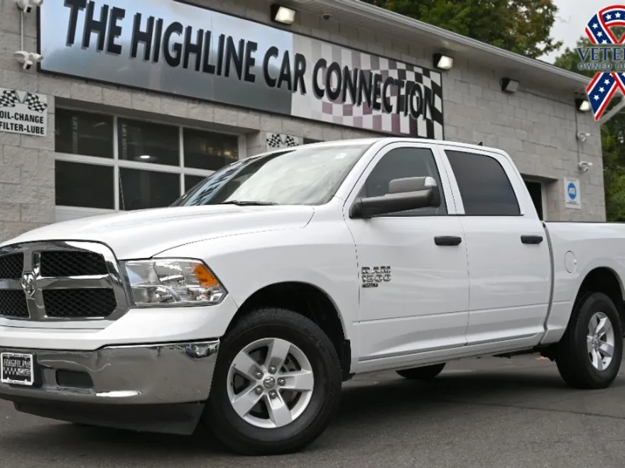 2023 Ram 1500 SLT photo 1