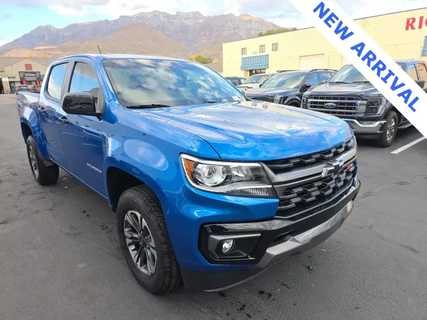 2022 Chevrolet Colorado Z71 photo 1