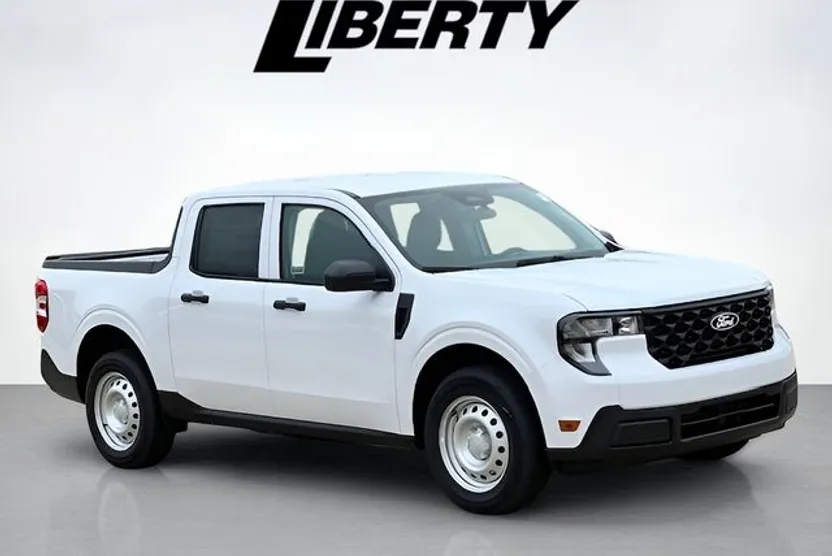 2025 Ford Maverick XL photo 1