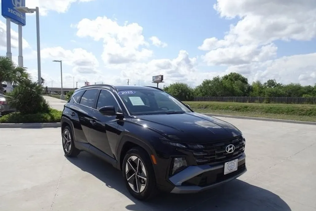 2025 Hyundai Tucson SEL photo 1