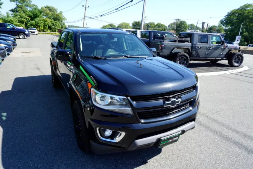 2019 Chevrolet Colorado Z71 photo 1