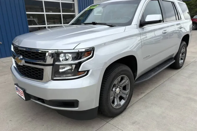 2020 Chevrolet Tahoe LS photo 1