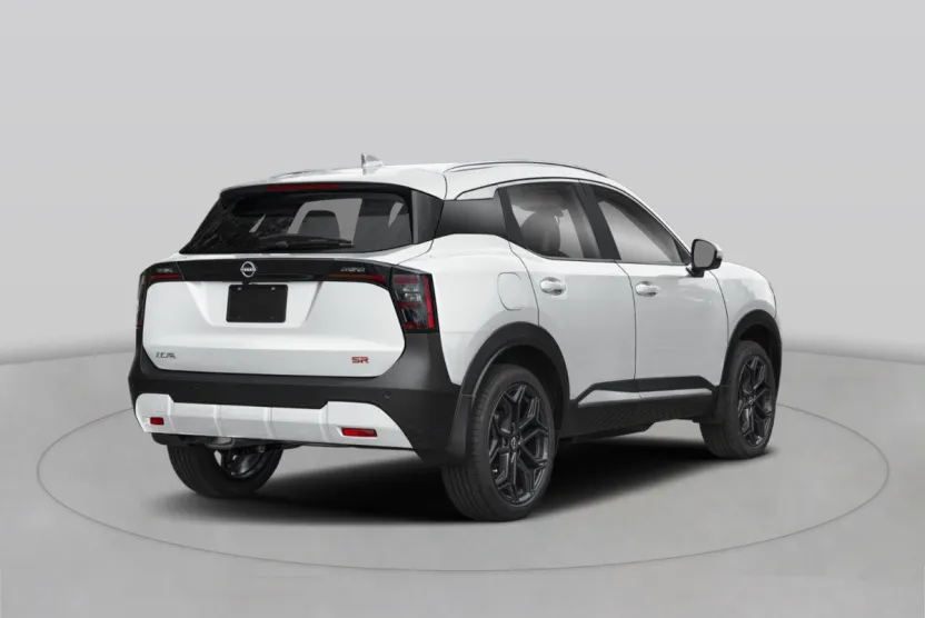 2026 Nissan Kicks SR photo 1