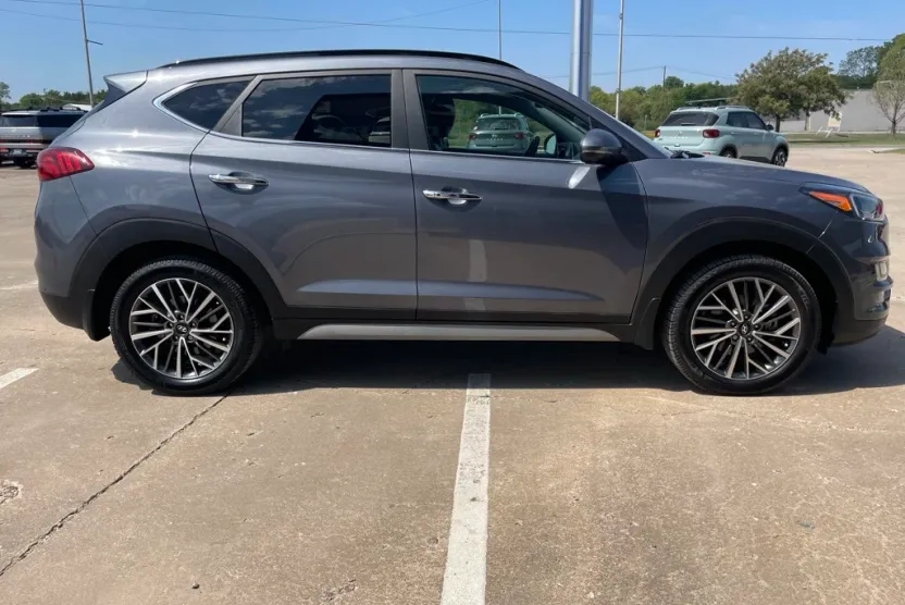 2021 Hyundai Tucson Ultimate photo 1
