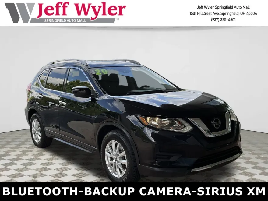 2020 Nissan Rogue SV photo 1