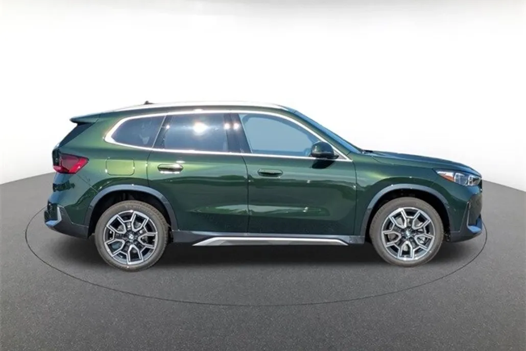 2025 Bmw X1 XDrive28i photo 1