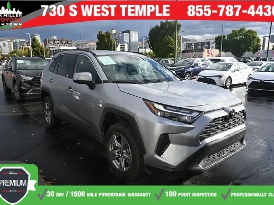 2025 Toyota RAV4 XLE photo 1