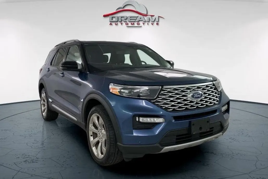 2020 Ford Explorer Platinum photo 1