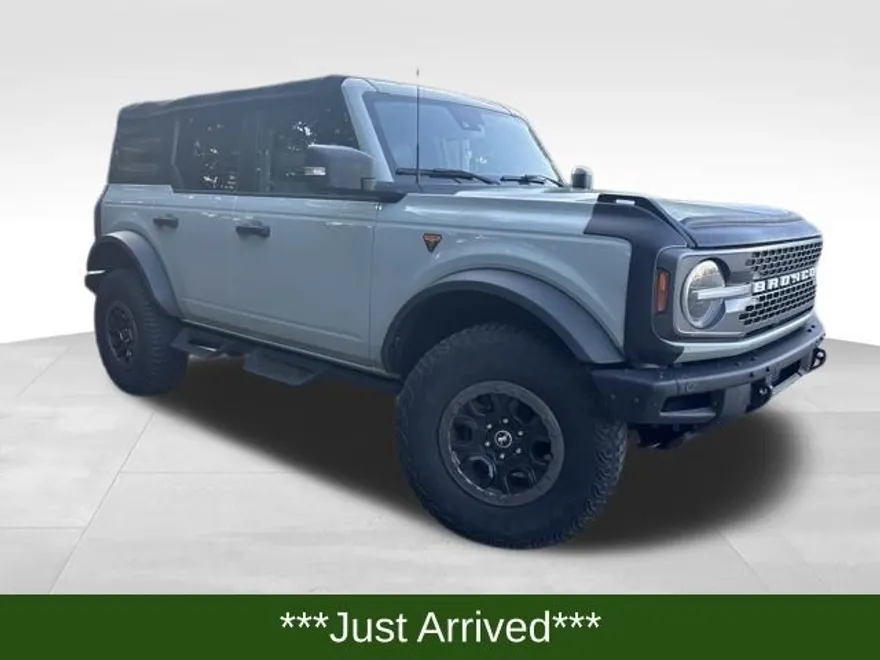 2021 Ford Bronco Badlands photo 1