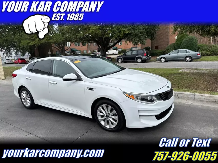 2016 Kia Optima EX photo 1