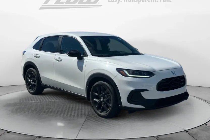2025 Honda HR-V Sport photo 1