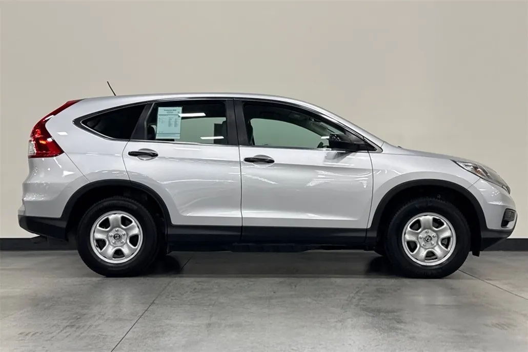 2016 Honda CR-V LX photo 1