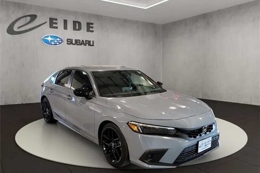 2022 Honda Civic Sport photo 1