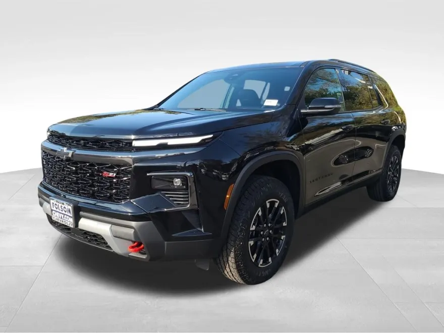 2026 Chevrolet Traverse Z71 photo 1