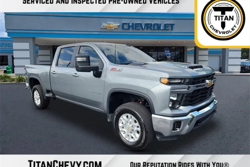 2025 Chevrolet Silverado 3500HD LT photo 1