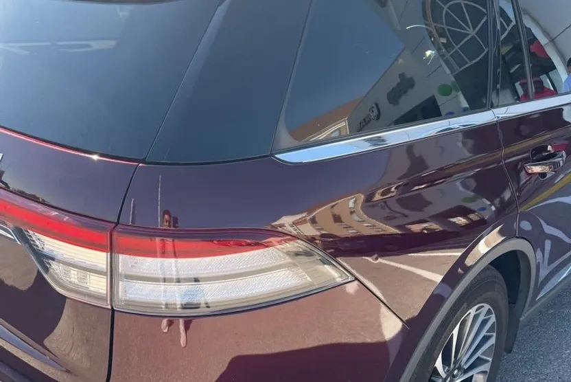 2020 Lincoln Aviator Reserve photo 1