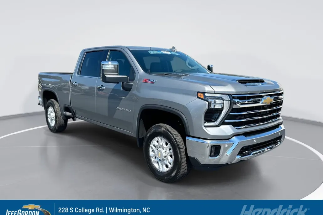 2025 Chevrolet Silverado 2500HD LTZ photo 1