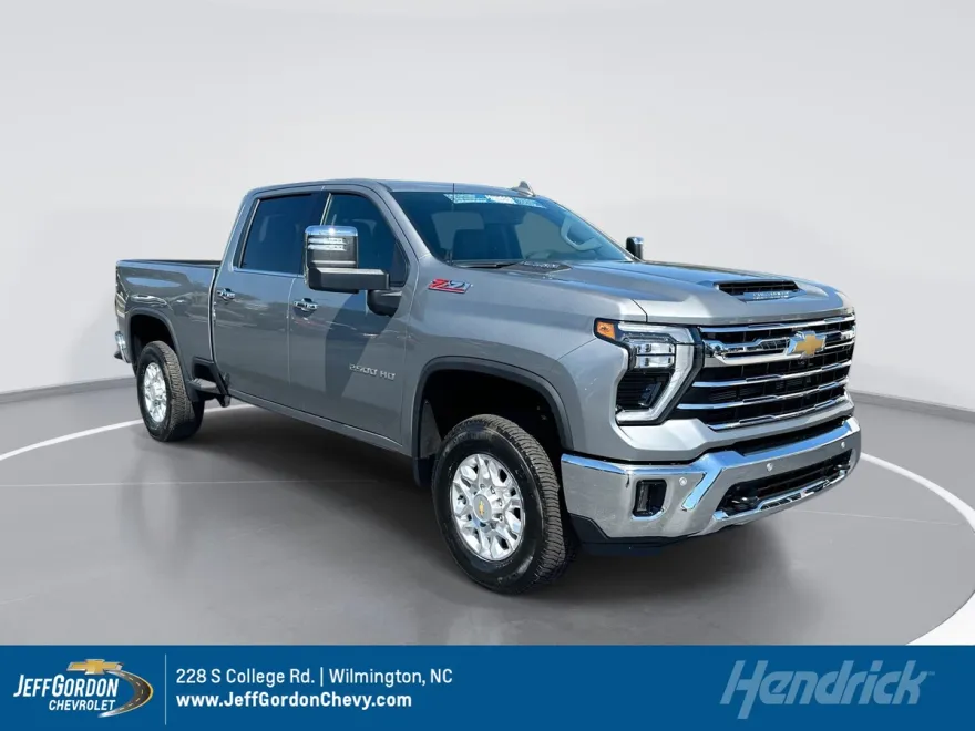2025 Chevrolet Silverado 2500HD LTZ photo 1