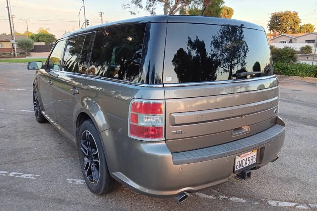 2013 Ford Flex SEL photo 1