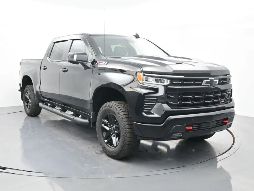 2024 Chevrolet Silverado 1500 LT Trail Boss photo 1