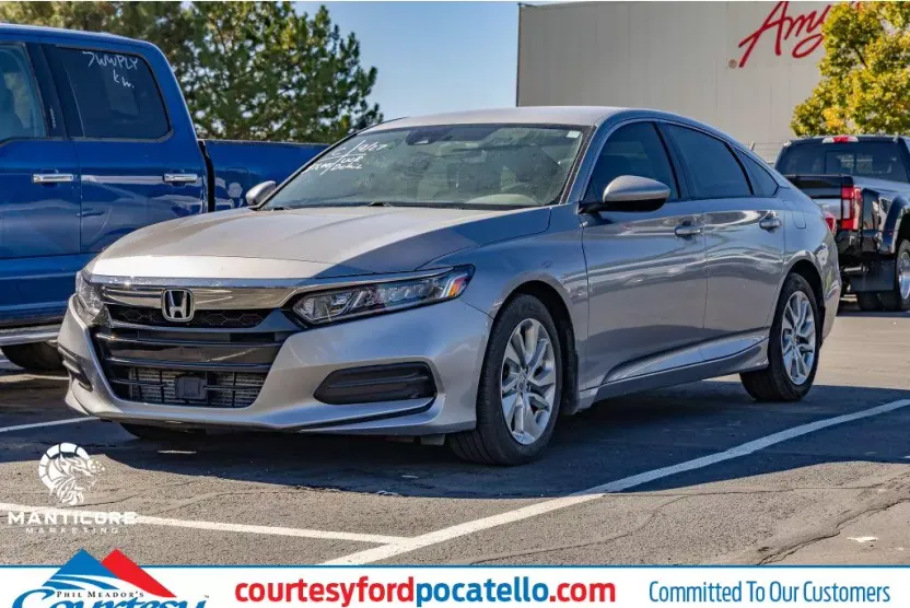 2020 Honda Accord LX photo 1