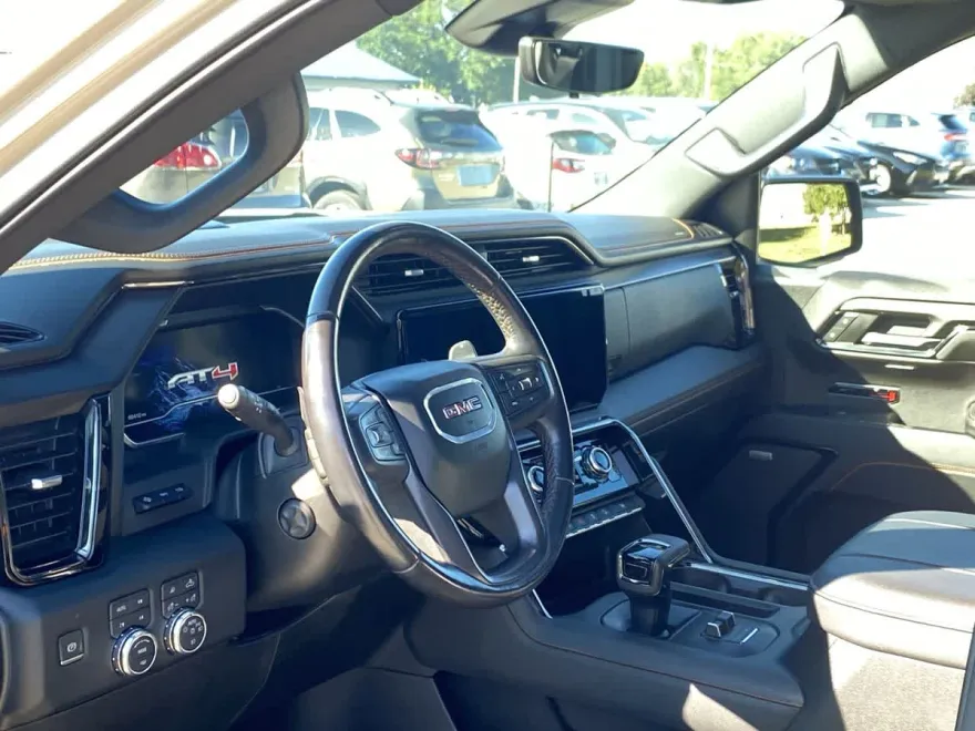 2023 Gmc Sierra 1500 AT4 photo 1