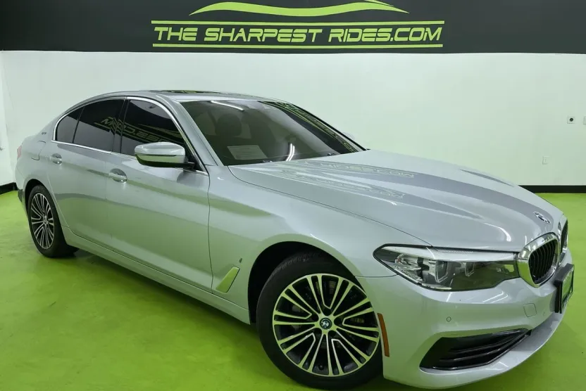 2019 Bmw 530e xDrive Sedan photo 1